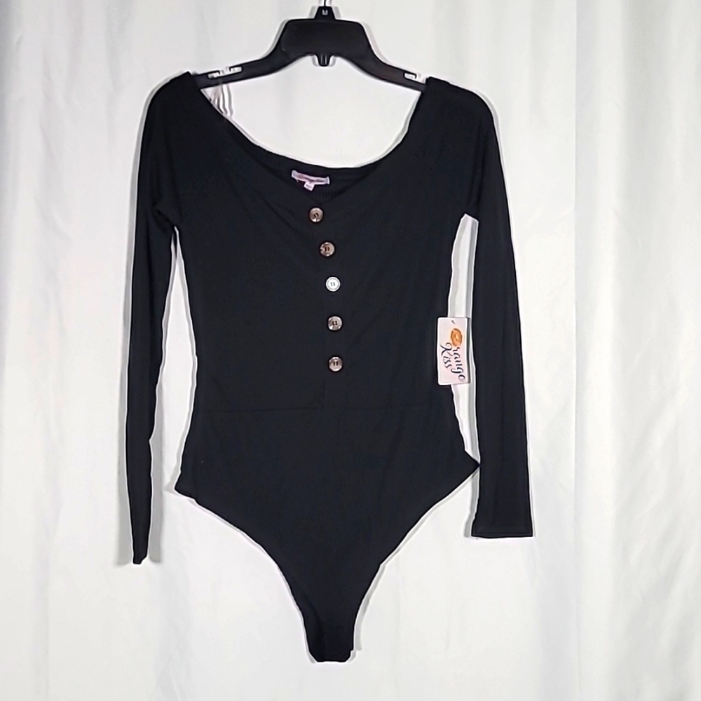 Range kiss  bodysuit